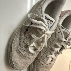 Classic Reebok Club C shoe, in soft suede.